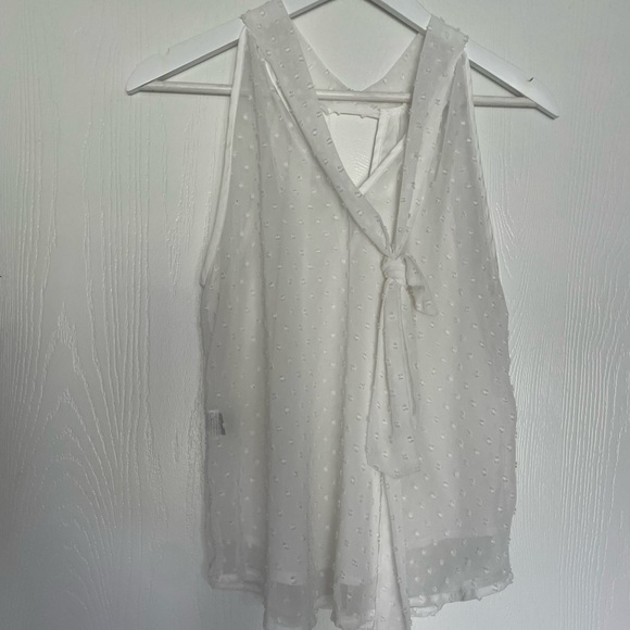 shein swiss dot cut out front halter neck blouse - Picture 7 of 9